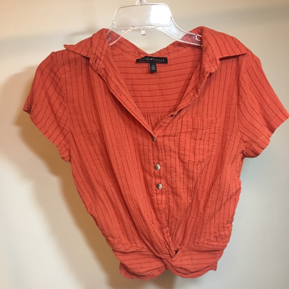 Orange/ rust collared top